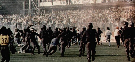 Ντιναμό: Η εθνικιστική σύγκρουση οπαδών που διέκοψε το πρωτάθλημα – Οι 60 τραυματίες και ο… ήρωας !