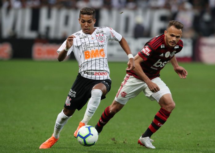 Brasileiro Championship - Corinthians v Flamengo