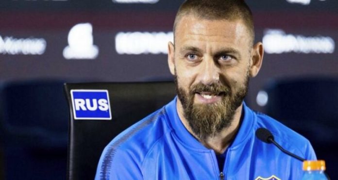 Ντε Ρόσι: «Μην μου ζητάτε εισιτήρια για Βουδαπέστη – Ούτε εγώ θα πάω στον τελικό»