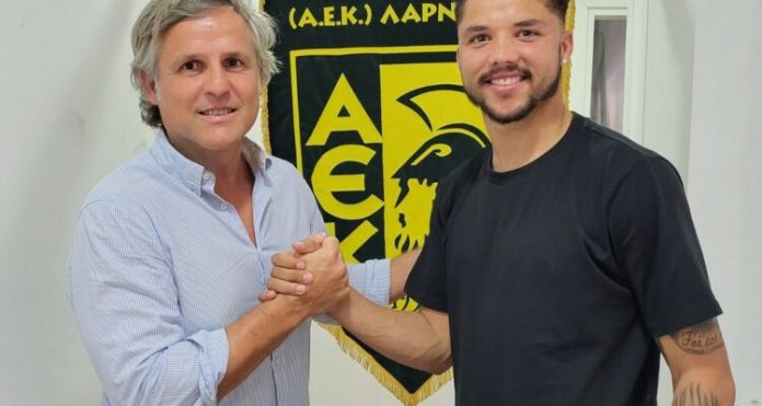 Και… Σάντος με βούλα