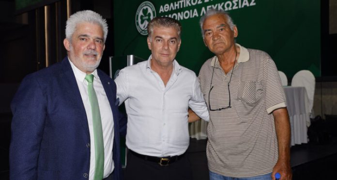 Έθεσε σε εφαρμογή του πλάνο του ο Παπασταύρου