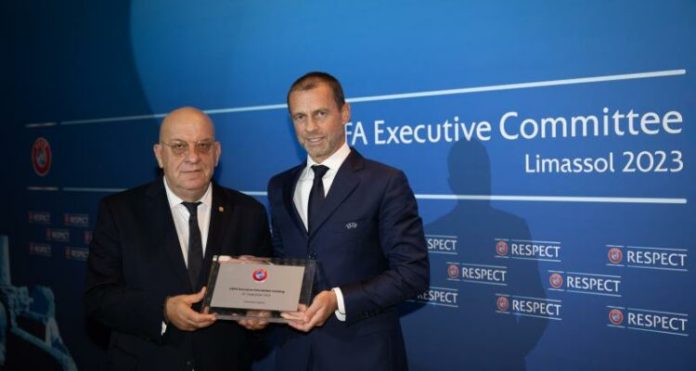 Στο Αμβούργο ο Κούμας για Εκτελεστική Επιτροπή UEFA, κλήρωση EURO και τηλεοπτικά δικαιώματα Εθνικών ομάδων UEFA
