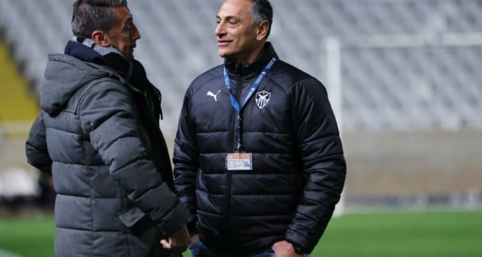 Στάση αναμονής στην Ανόρθωση