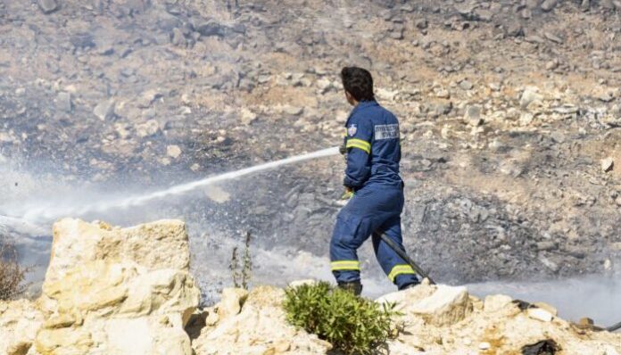 Αξιολογούνται πληροφορίες και μαρτυρίες για πυρκαγιές στην επαρχία Λεμεσού