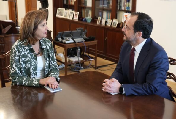 Στην Κύπρο την Κυριακή η Ολγκίν, Δευτέρα συνάντηση με Χριστοδουλίδη