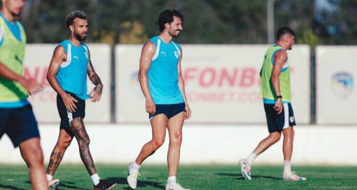 Πάφος FC: Το φωτορεπορτάζ από την πρώτη προπόνηση της ομάδας