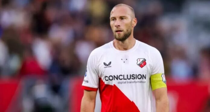 ΑΕΚ: Ανακοίνωση για Mike van der Hoorn
