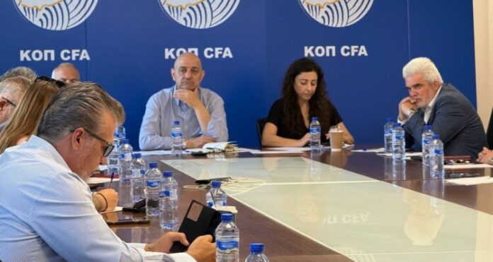 Ευρεία σύσκεψη για το γυναικείο ποδόσφαιρο