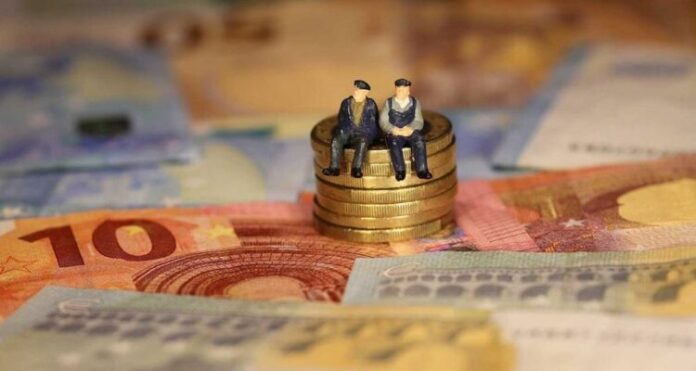 Συντάξεις: Ποιοι θα δουν αυξήσεις έως 55% και ποιοι μένουν ακόμη να περιμένουν